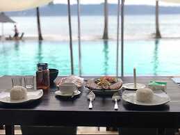 La Plage Beach Club & Resort