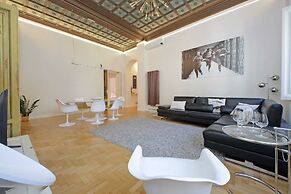 Spacious Prati Apartment for Families