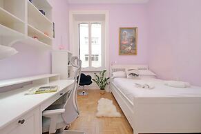Spacious Prati Apartment for Families