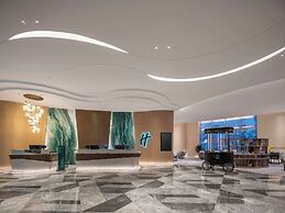 Holiday Inn Qingdao CBD by IHG