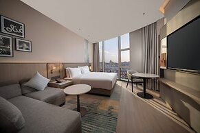 Holiday Inn Qingdao CBD by IHG