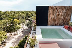 Amira Residence with Private Pool