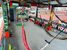 AT Amazon Backpacker