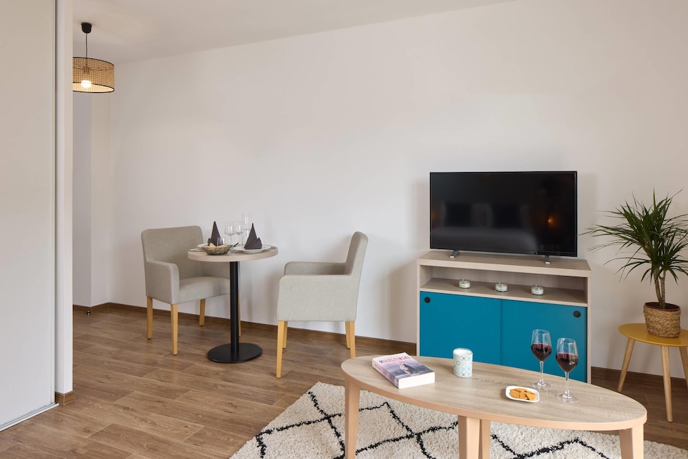 Quality Aparthotel Valenciennes
