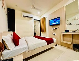 Hotel Raj Residency