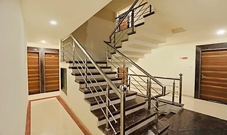 Hotel Raj Residency