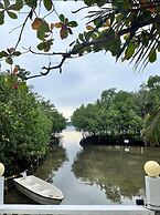 Kawan Beach House and Sanctuary