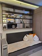 Shore 2 Tower 2 Unit 1569
