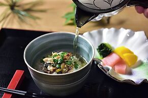 The okomorinoyado yumenagashi
