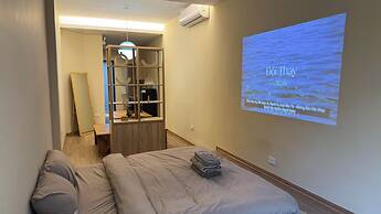 Home. Homestay