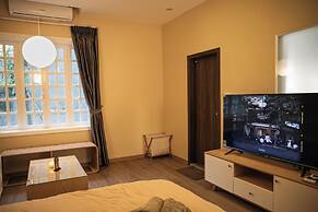Home. Homestay