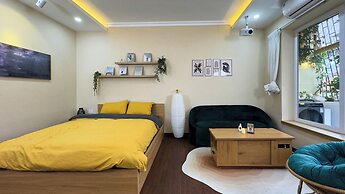 Home. Homestay