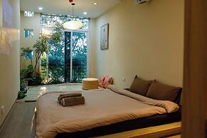 Home. Homestay