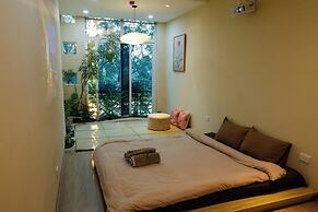 Home. Homestay