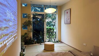 Home. Homestay