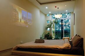 Home. Homestay