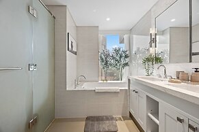 Opera Grand 2BR with Burj Fountain View
