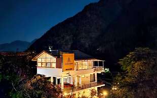 Young Monk Hostel Jibhi