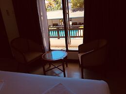BluOra Resort