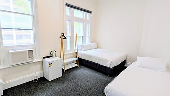 AMBASSADORS HOTEL ADELAIDE