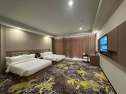 The MAJULAN Hotel