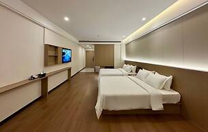 The MAJULAN Hotel
