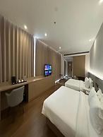 The MAJULAN Hotel