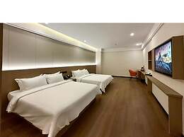 The MAJULAN Hotel