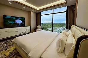 The MAJULAN Hotel