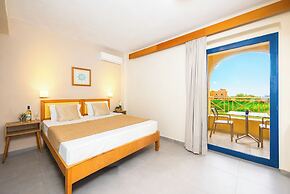 Koulouris Beach Hotel