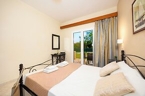 Koulouris Beach Hotel