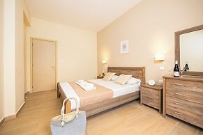 Koulouris Beach Hotel
