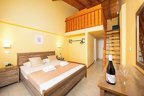 Koulouris Beach Hotel
