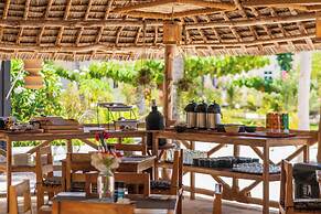 Coconut Breeze Apartments