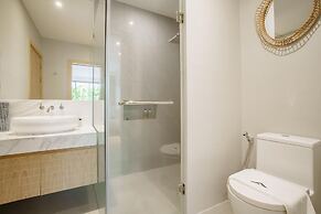 Stylish 3BR Pool Villa, Bang Tao + Airport Shuttle