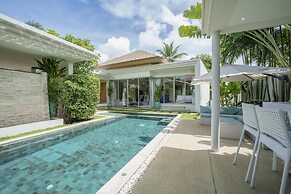 Stylish 3BR Pool Villa, Bang Tao + Airport Shuttle