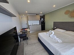 Urban Tide Studio T3 -626