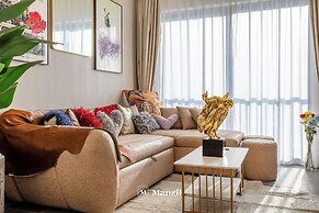Manzil - Stylish 1BR with Pool and Gym