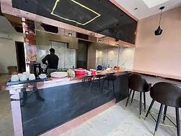 Acuotel Inn Minakshi