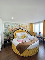 Diamond Hotel