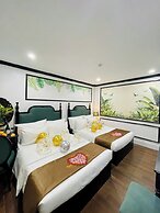 Diamond Hotel
