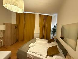 Cozy 1BR Apt Budget Stay Westbahnhof