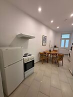 Cozy 1BR Apt Budget Stay Westbahnhof