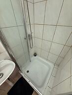 Cozy 1BR Apt Budget Stay Westbahnhof
