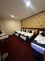 HOTEL LOALOAT ALGWAR