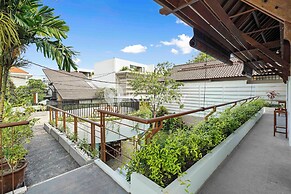 Ombak Villa by Kozystay - Canggu