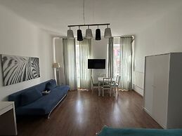 Value 1BR Apt Close to Westbahnhof