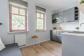 Imperial Apartments - Flora