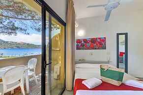 Hotel in Capoliveri with private beach
