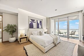 Snug Studio in Dubai Mall Steps From Burj Khalifa